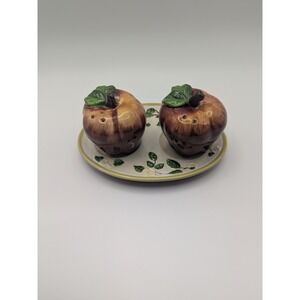 Apple Salt & Pepper Shakers & Oval‎ Plate, Without Bottom Plugs